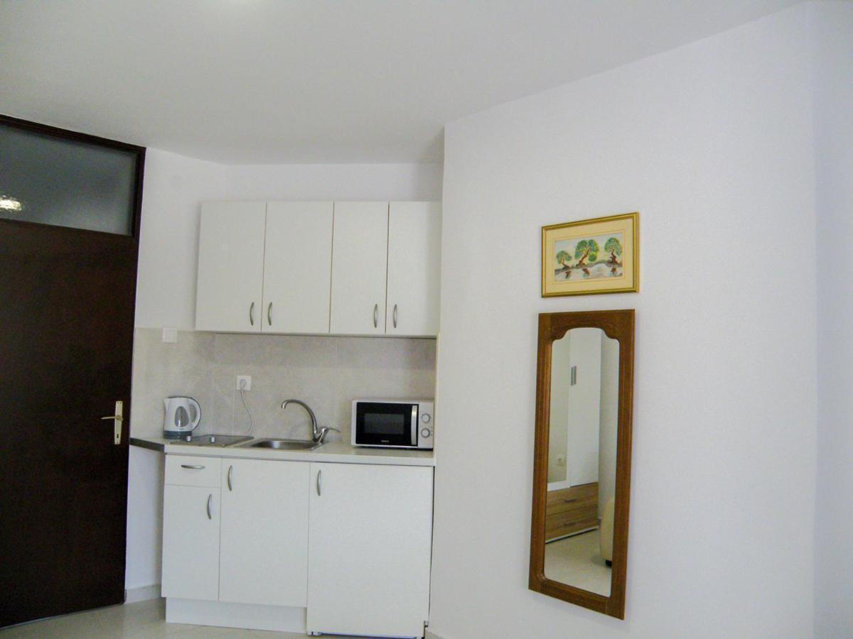 Lada Apartmani نوفاليا المظهر الخارجي الصورة